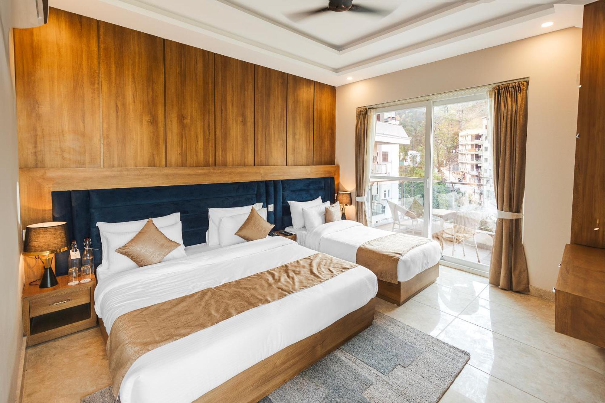 Stone Wood Hotel, Rishikesh Exterior photo